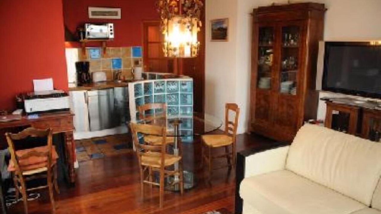 Photo of Livingroom in Arsenal