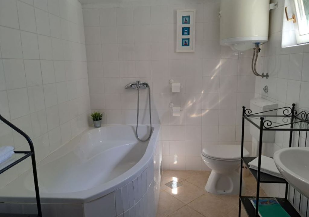 Photo of Bathroom in Maslinica