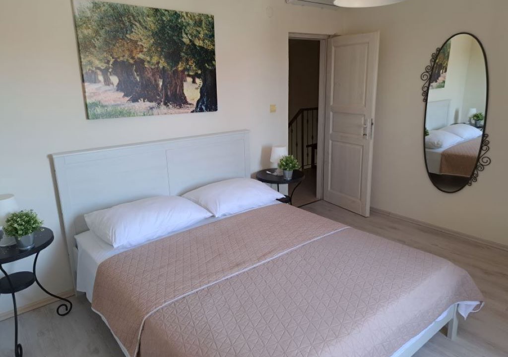 Photo of Bedroom in Maslinica