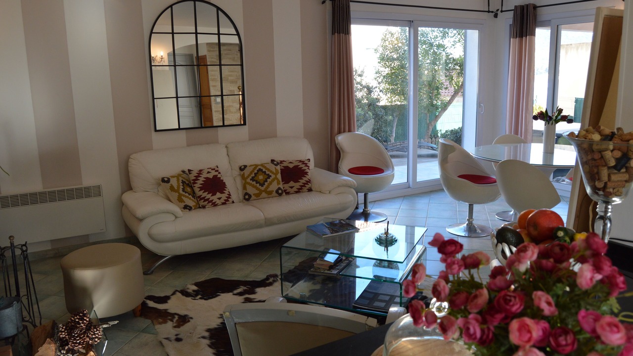 Photo of Livingroom in Algajola