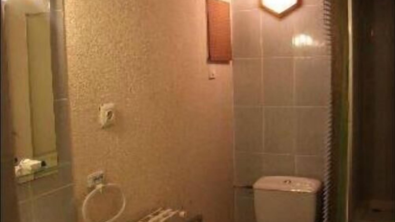 Photo of Bathroom in Cournonsec