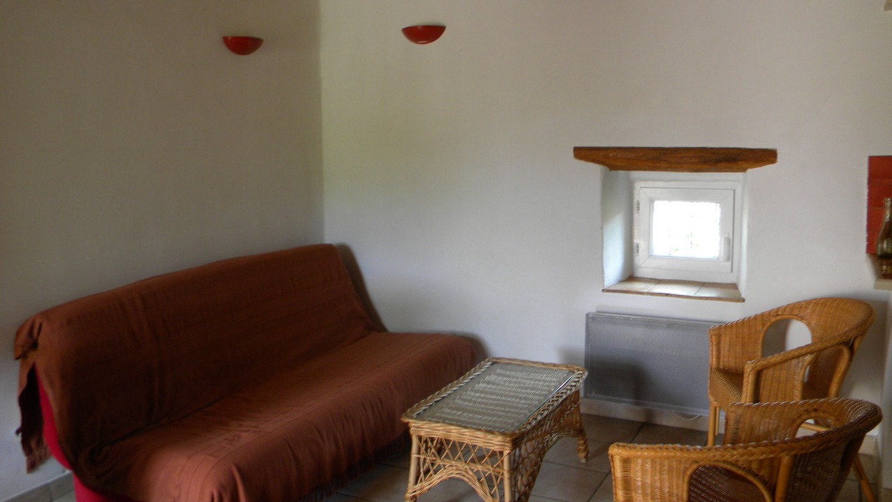 Photo of Livingroom in Saint-Jean-de-Maruejols-et-Avejan