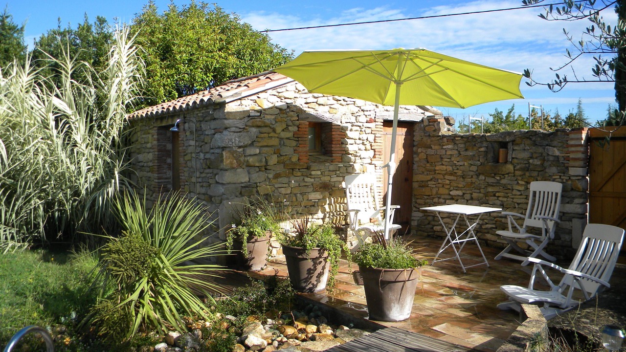 Photo of Patio Balcony in Saint-Jean-de-Maruejols-et-Avejan