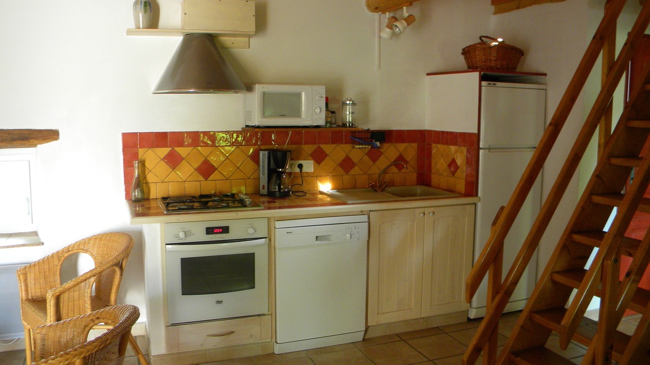 Photo of Kitchen in Saint-Jean-de-Maruejols-et-Avejan