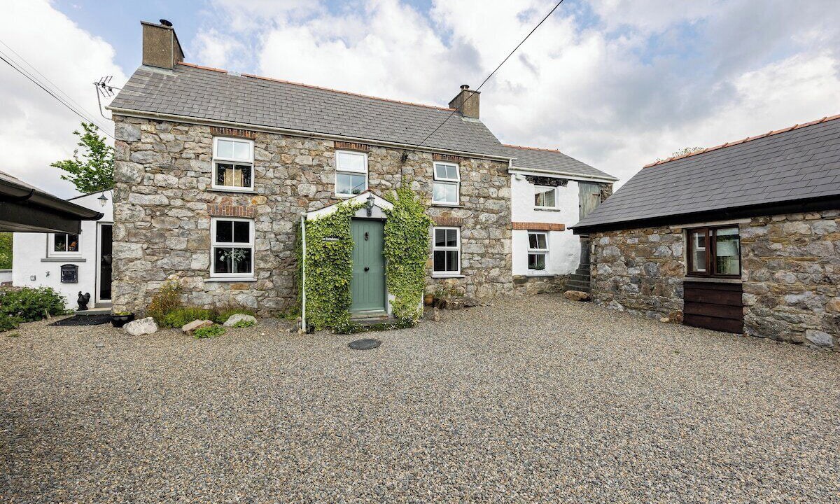 Photo of Others in Haverfordwest