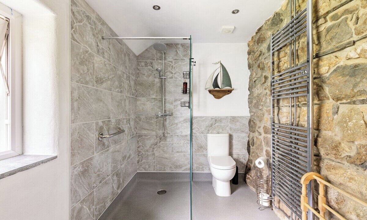 Photo of Bathroom in Haverfordwest