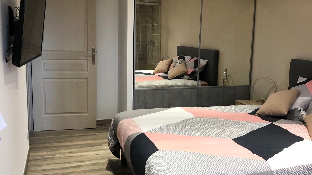 Photo of Bedroom in Arles