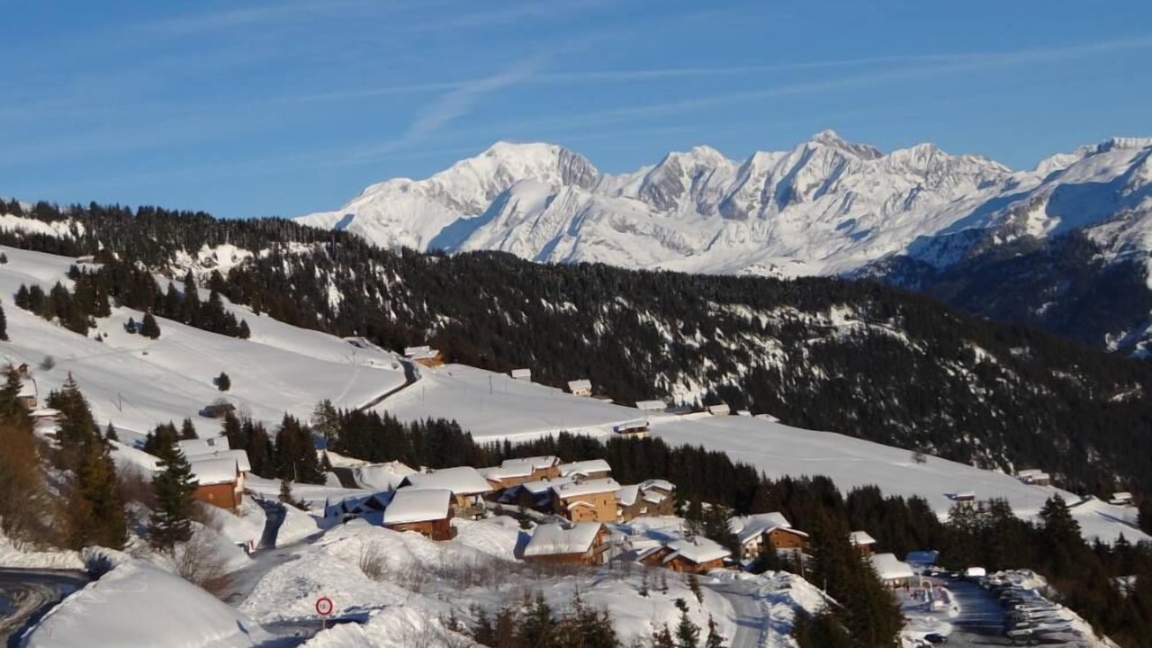 Photo of Others in Bisanne 1500