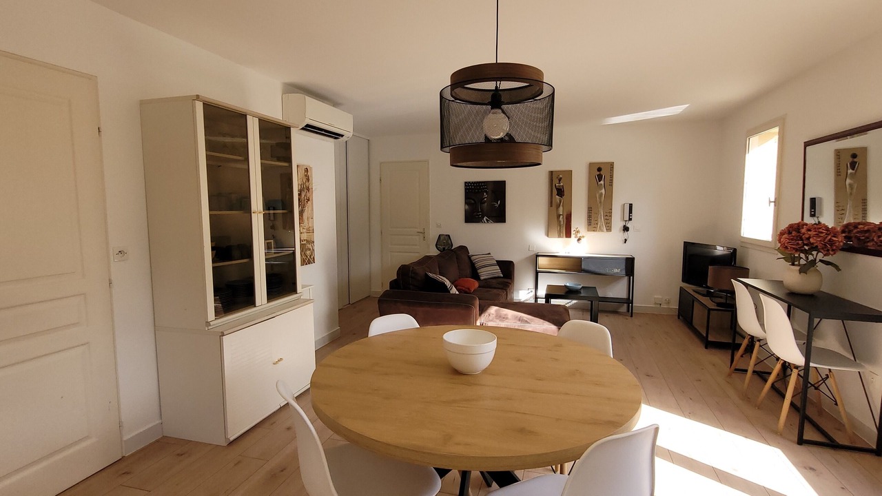 Photo of Livingroom in Pont-Saint-Esprit