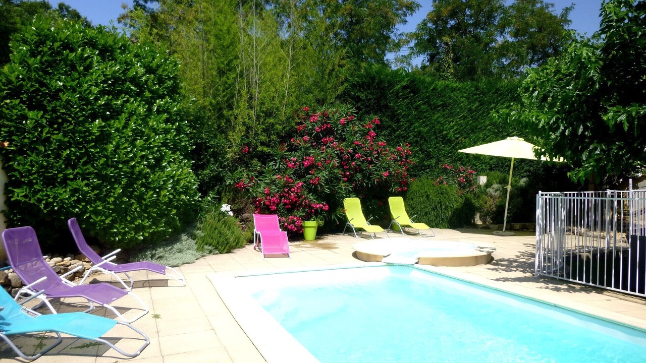 Photo of Outdoor in Pont-Saint-Esprit