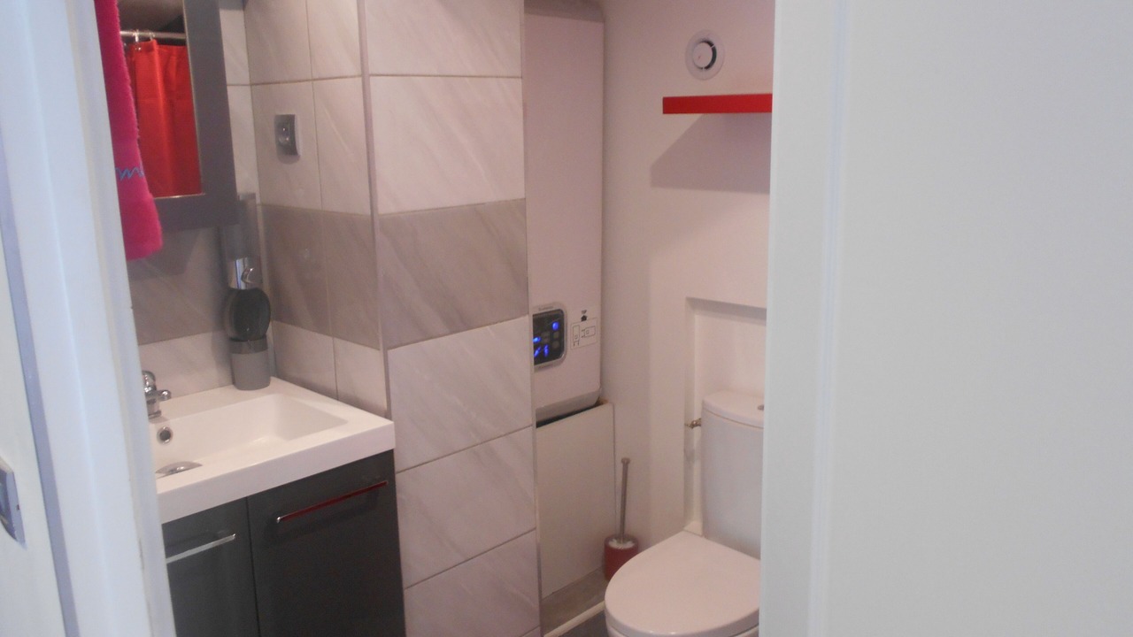 Photo of Bathroom in Meyzieu