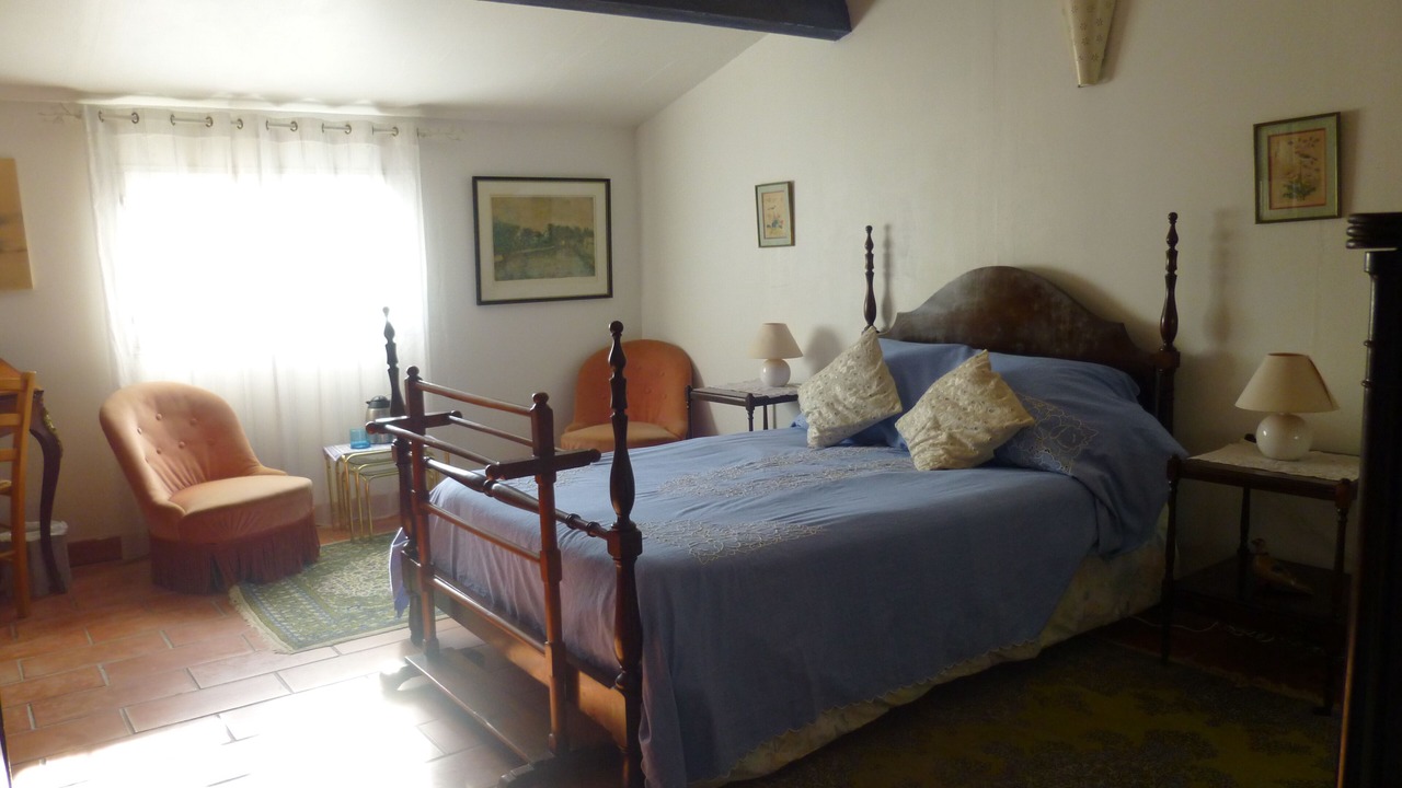Photo of Bedroom in Roquemaure