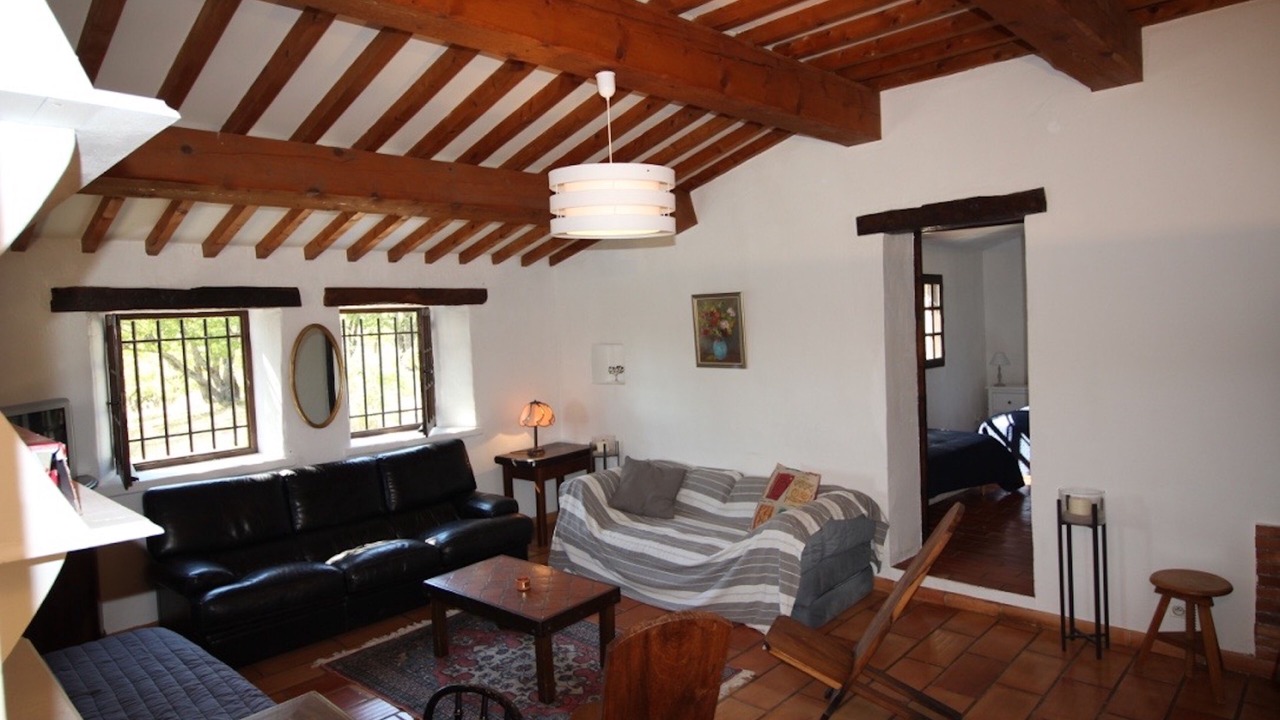 Photo of Livingroom in Pierrerue