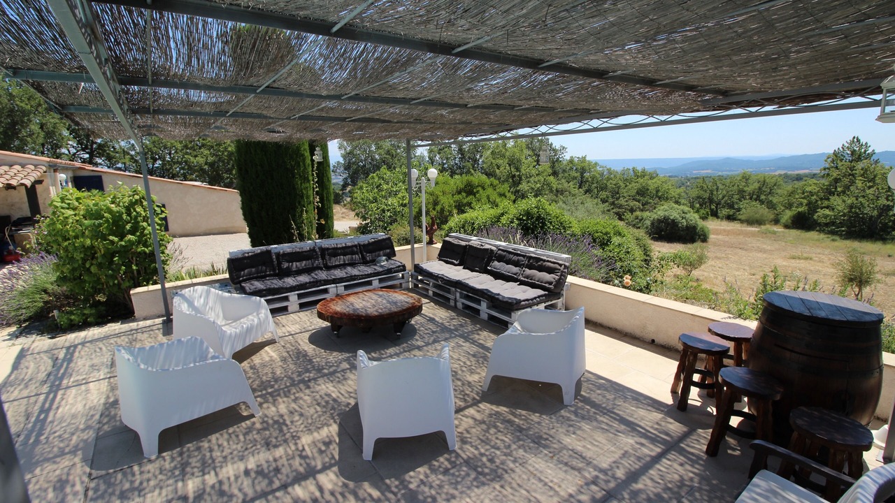 Photo of Patio Balcony in Pierrerue