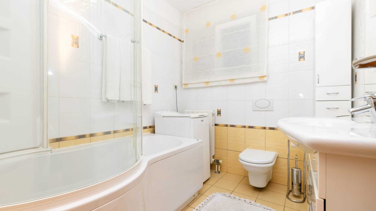 Photo of Bathroom in Artatore