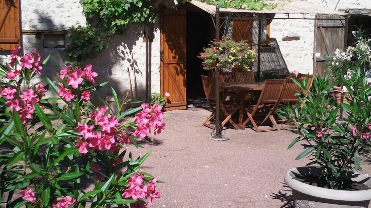 Photo of Outdoor in Poligny