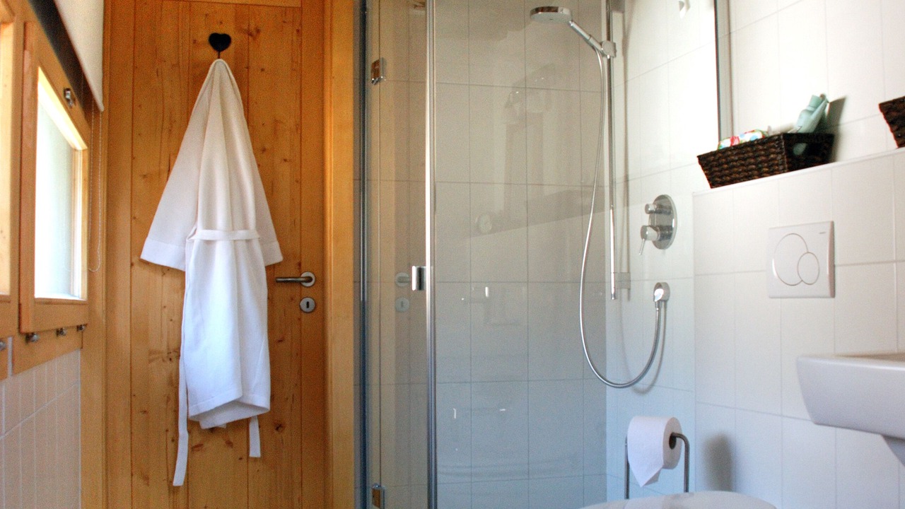 Photo of Bathroom in Sarreyer