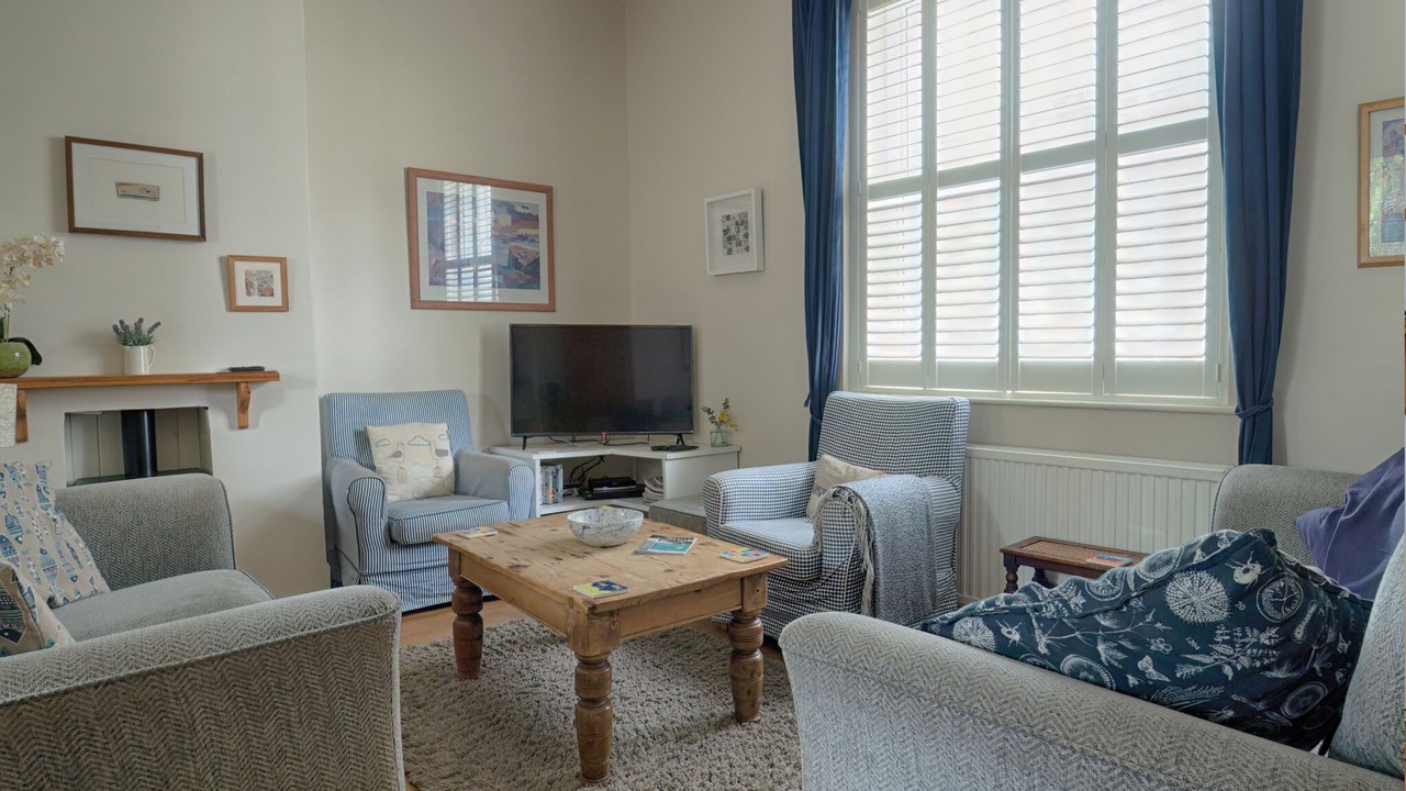 Photo of Livingroom in Appledore