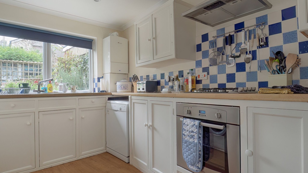 Photo of Others in Appledore