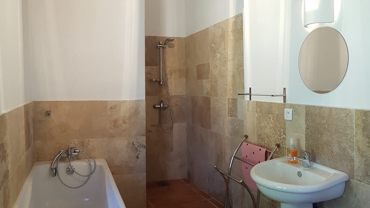 Photo of Bathroom in Labarthe