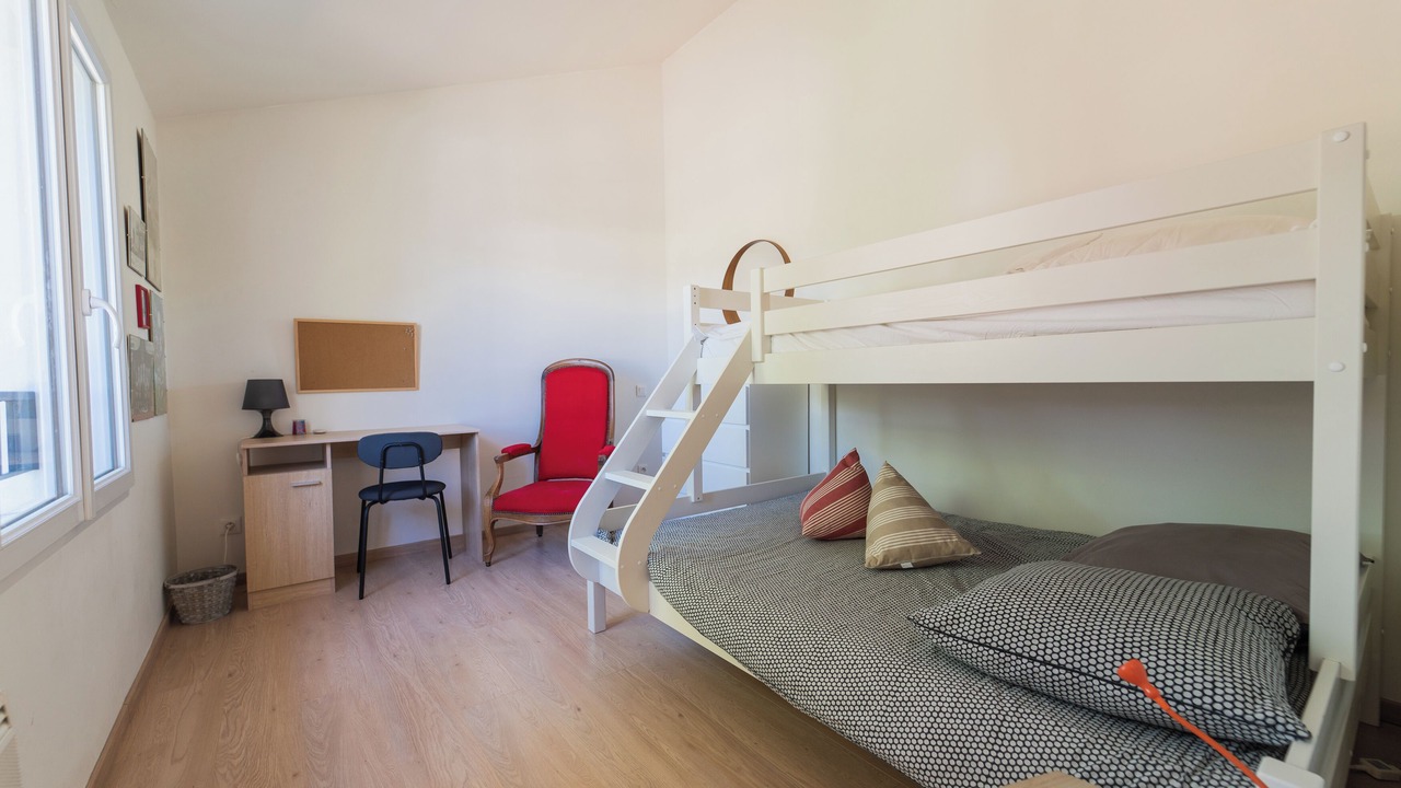 Photo of Bedroom in Saint-Benoit