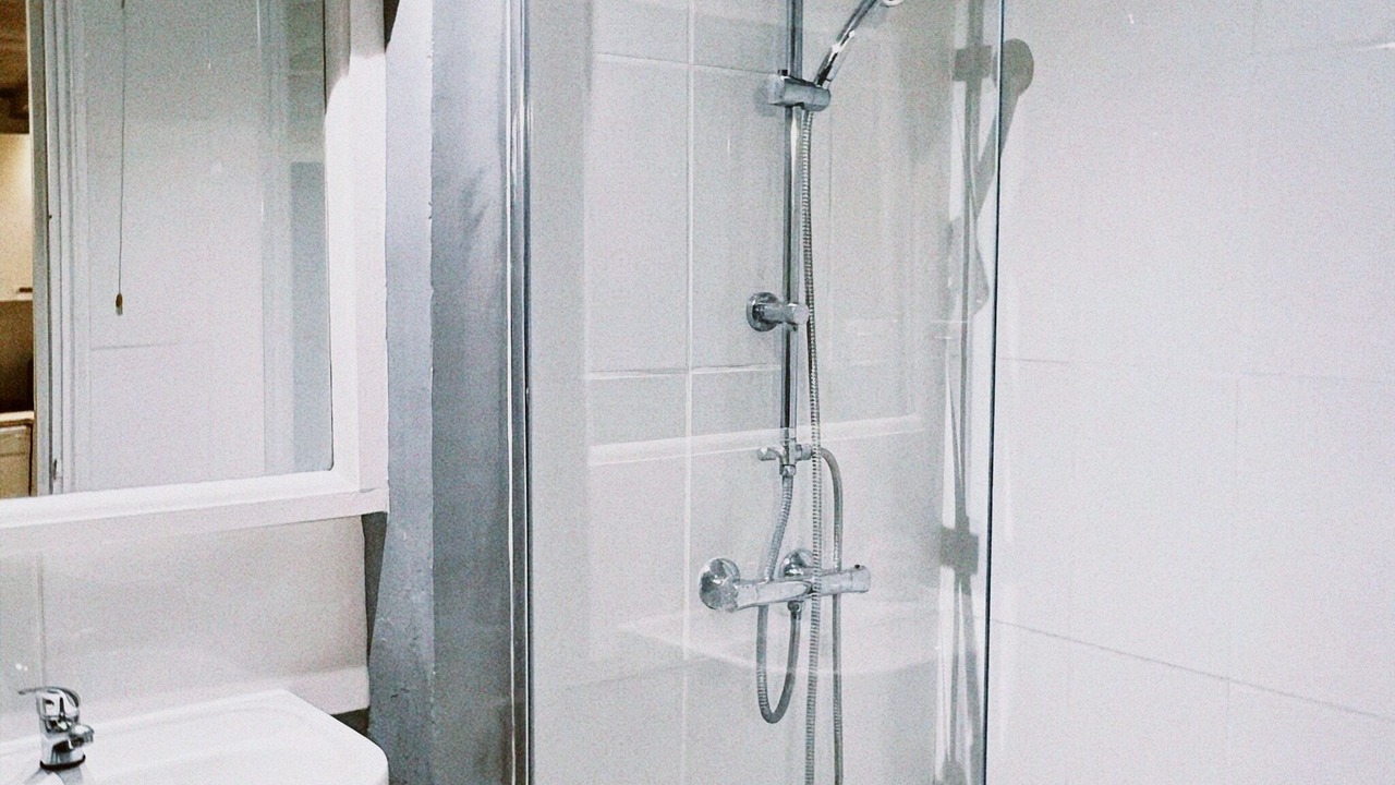 Photo of Bathroom in Castelsarrasin