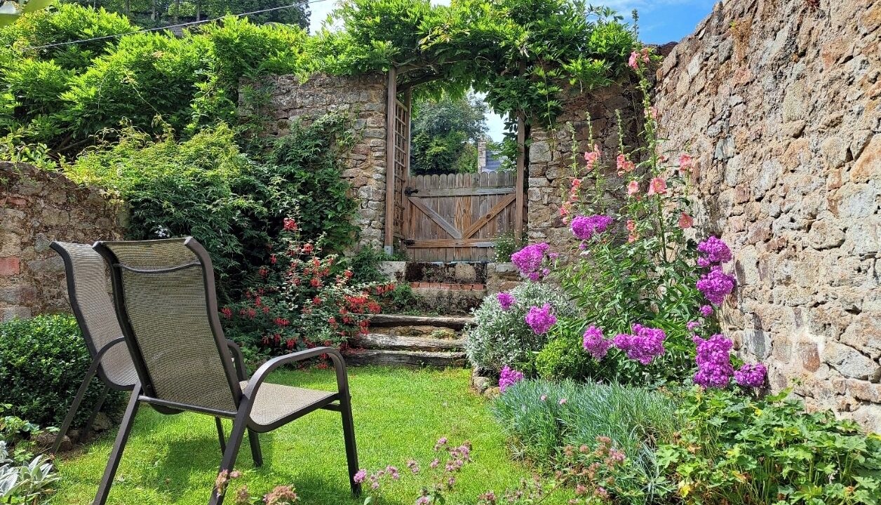 Photo of Outdoor in Lanvallay