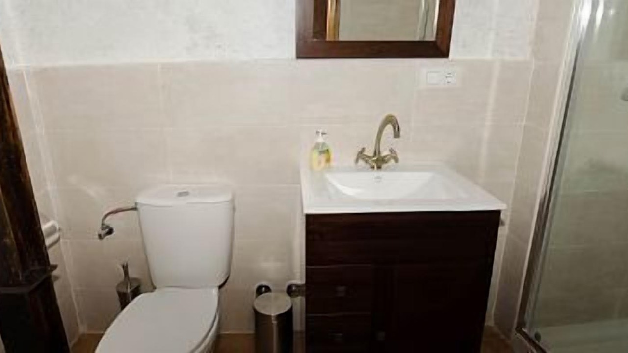Photo of Bathroom in Valle de Santibanez