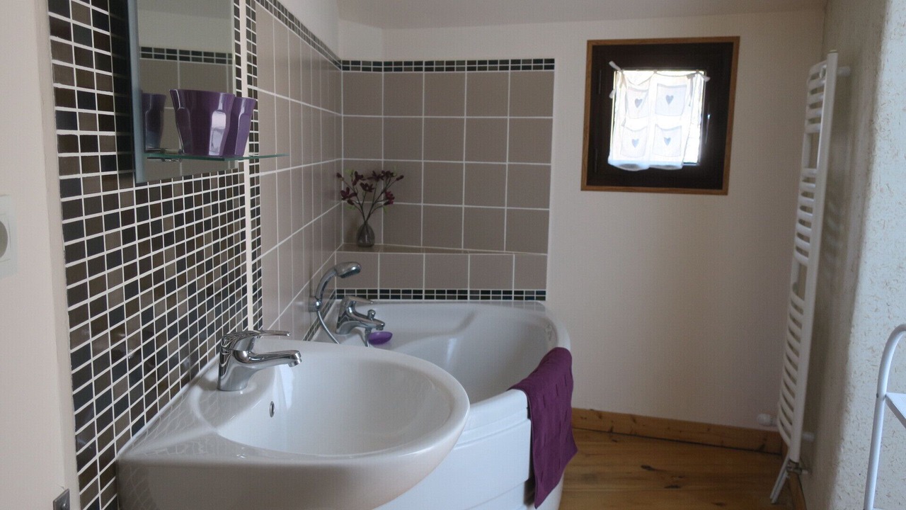 Photo of Bathroom in Saint-Diery