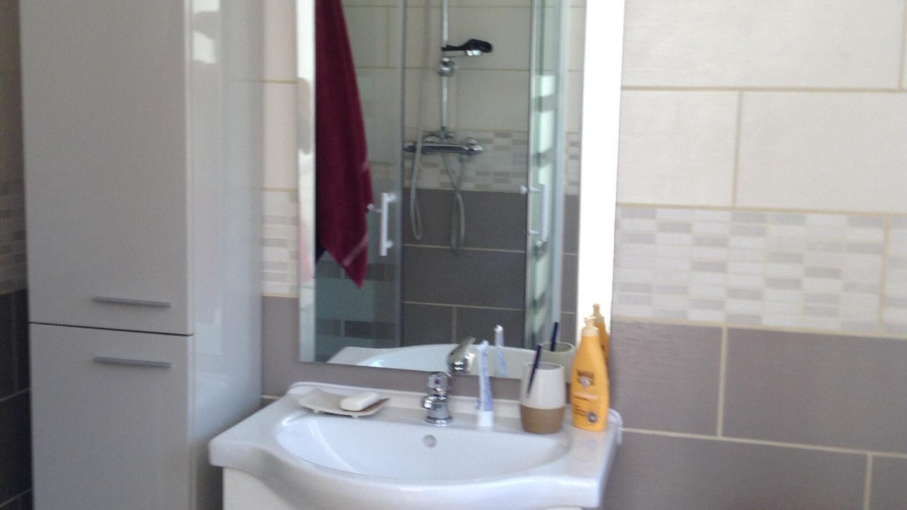 Photo of Bathroom in Saint-Hippolyte-de-Montaigu