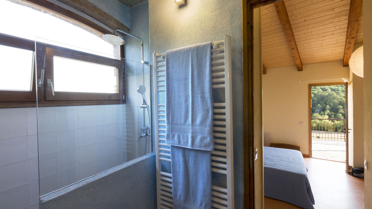 Photo of Bathroom in Llado