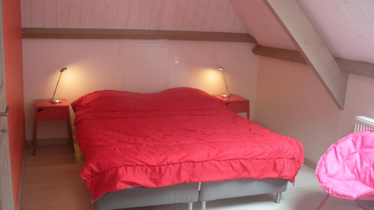 Photo of Bedroom in Genneville