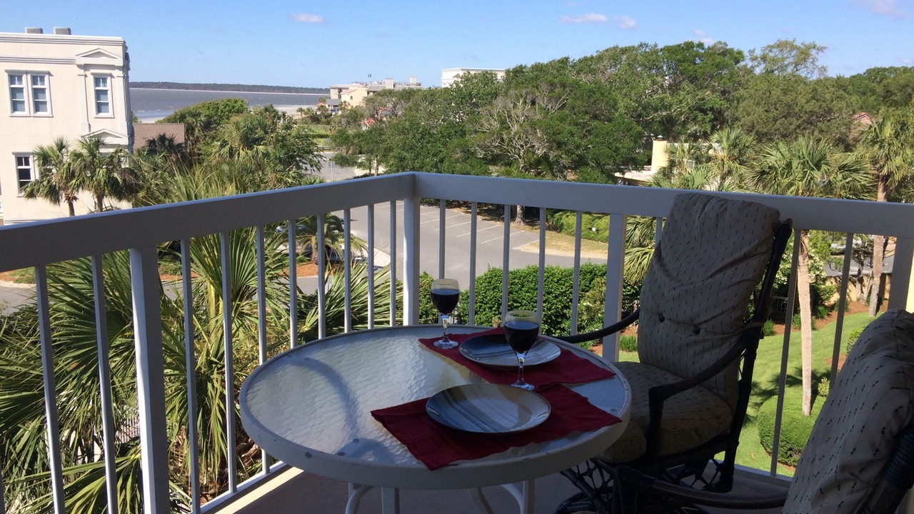 Photo of Patio Balcony in Saint Simons Island