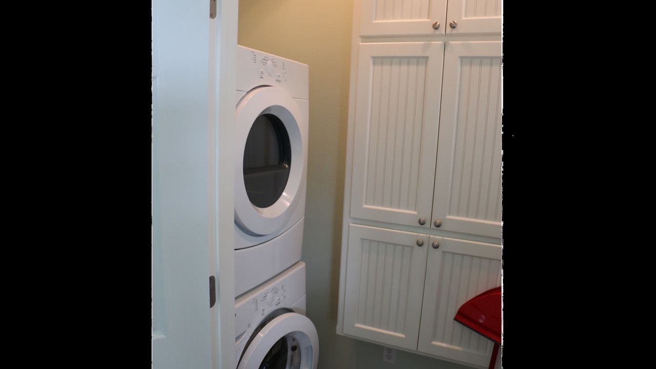 Photo of Bedroom in Crystal Beach