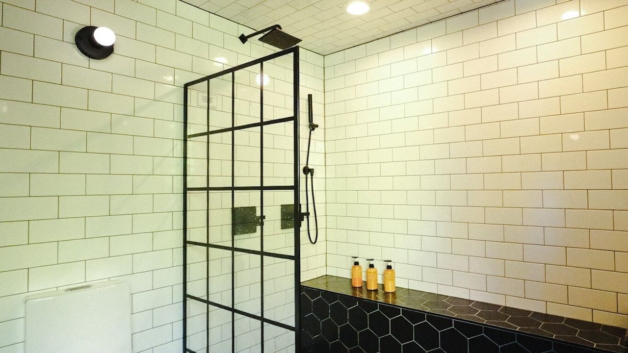 Photo of Bathroom in Frontenac