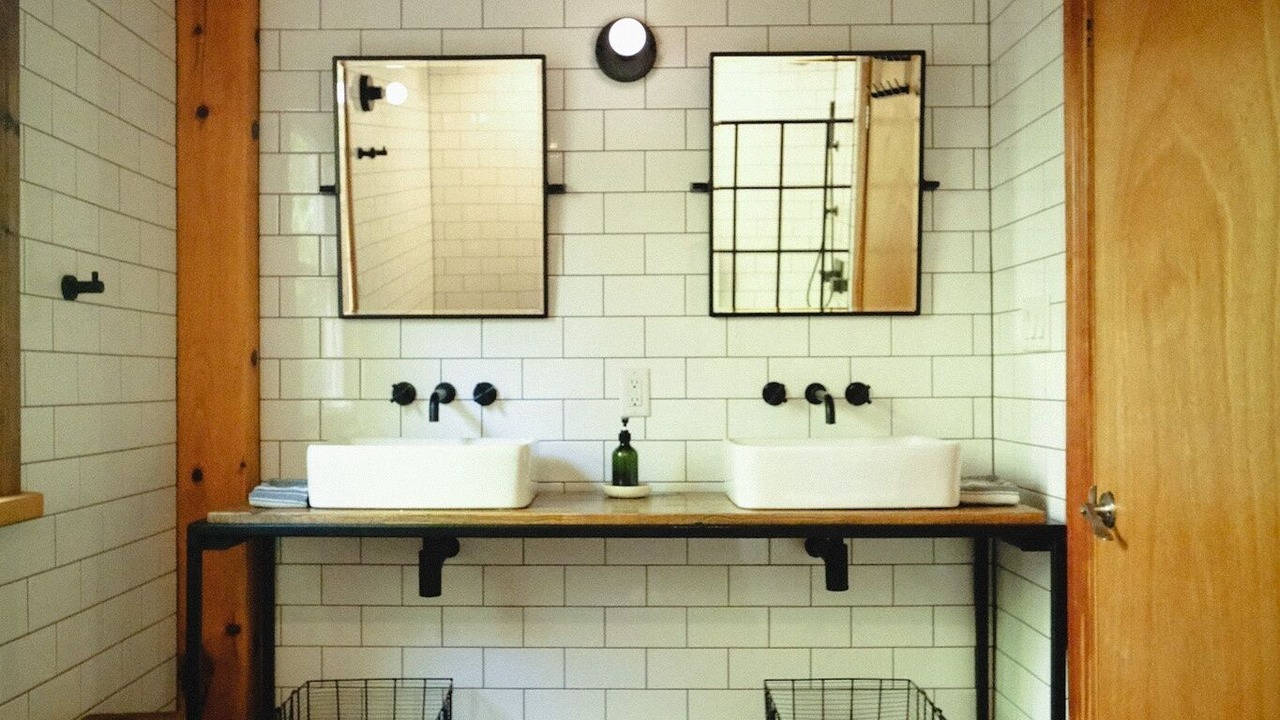 Photo of Bathroom in Frontenac