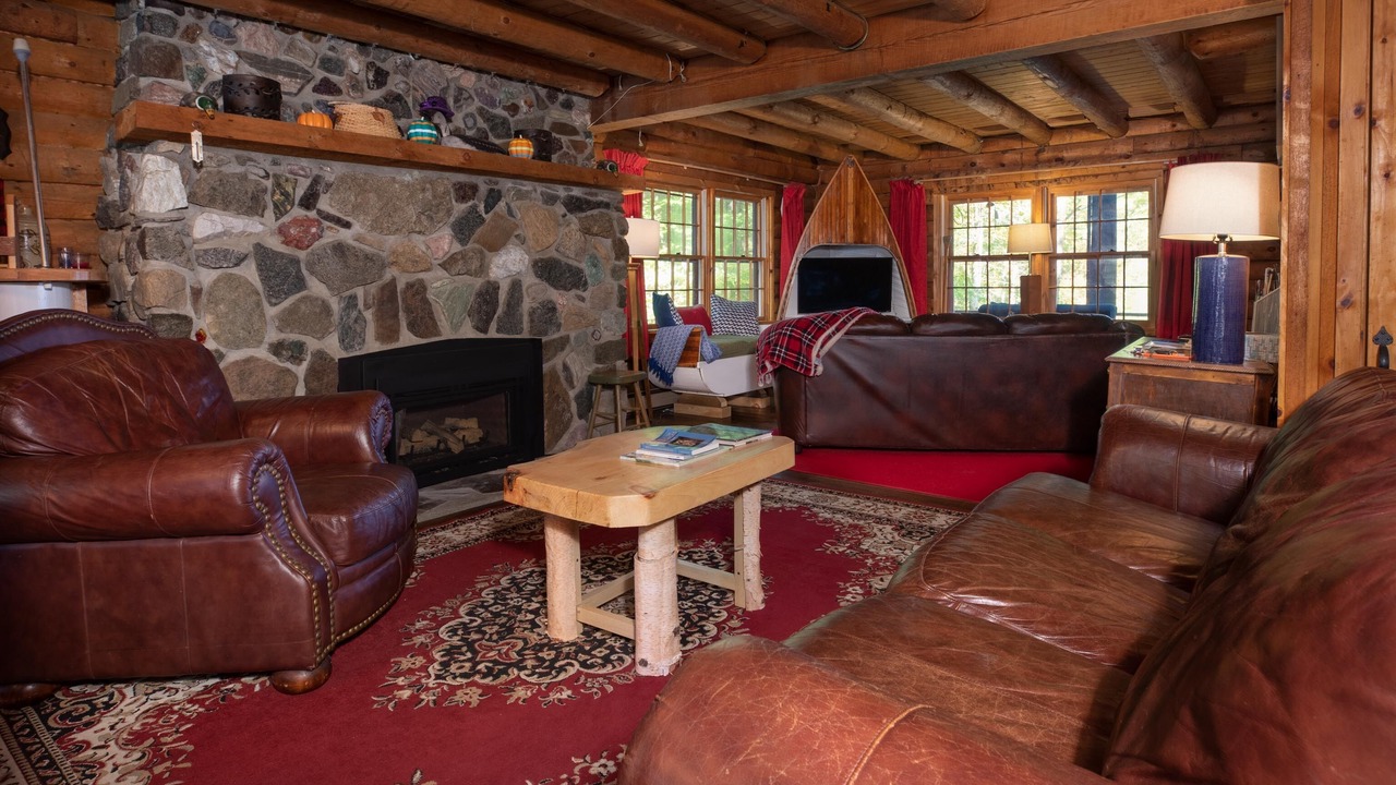 Photo of Livingroom in Chestertown