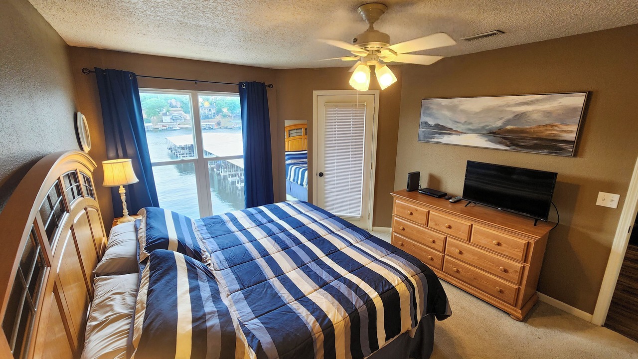 Photo of Bedroom in Osage Beach