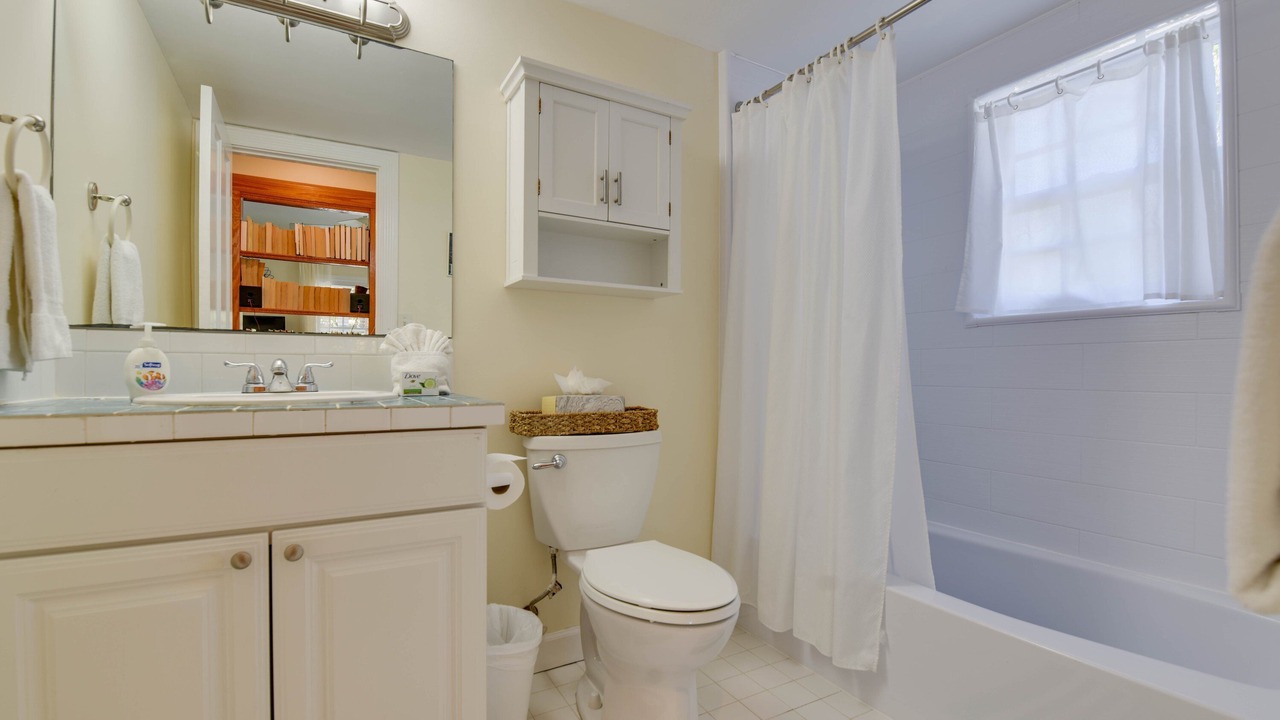 Photo of Bathroom in Old Town