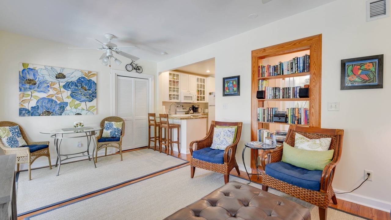 Photo of Livingroom in Old Town