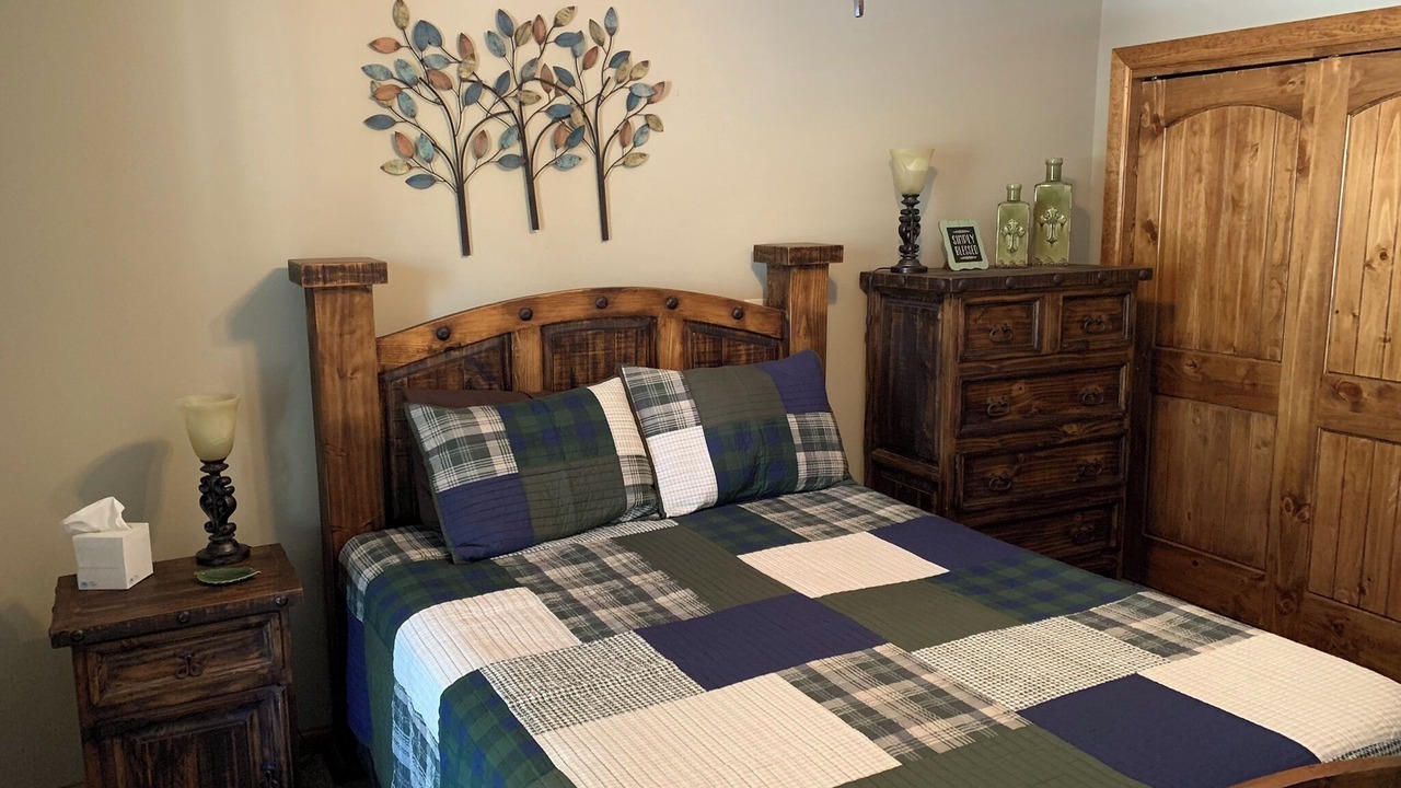 Photo of Bedroom in Cloudcroft
