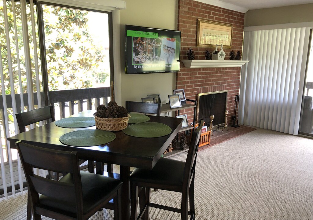 Photo of Livingroom in Pinehurst