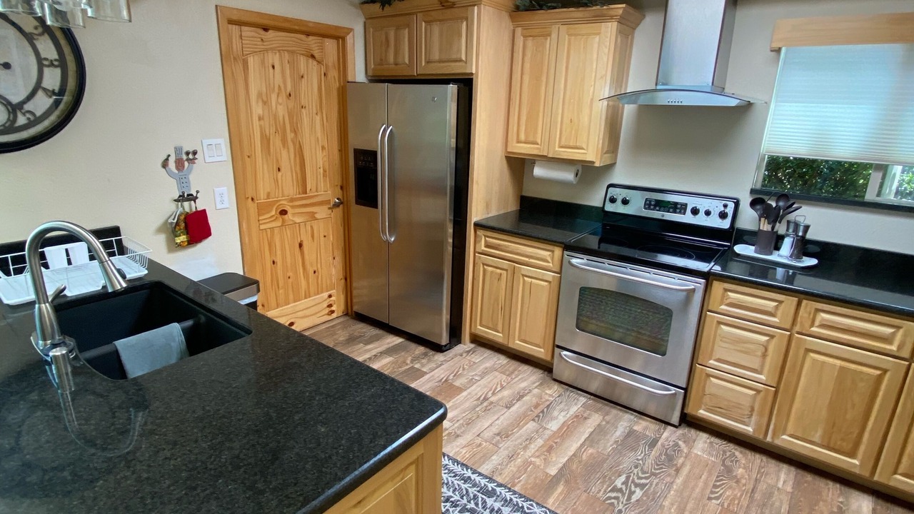 Photo of Kitchen in Sandia Heights South