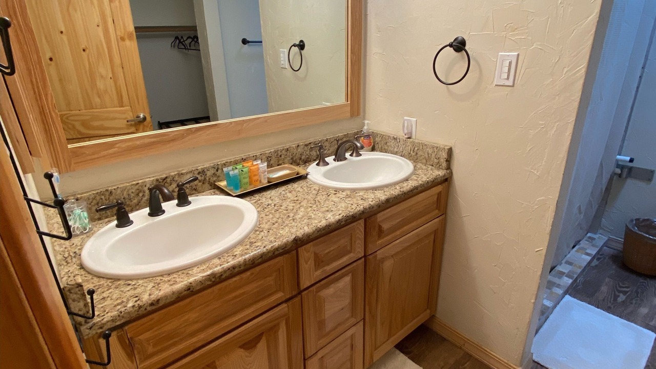 Photo of Bathroom in Sandia Heights South