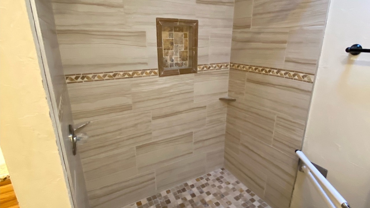 Photo of Bathroom in Sandia Heights South