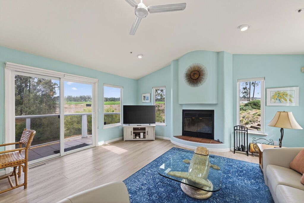 Photo of Livingroom in La Selva Beach