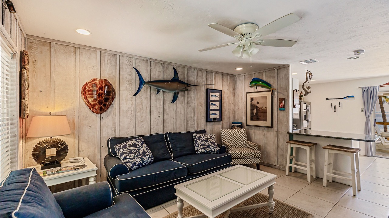 Photo of Livingroom in Layton