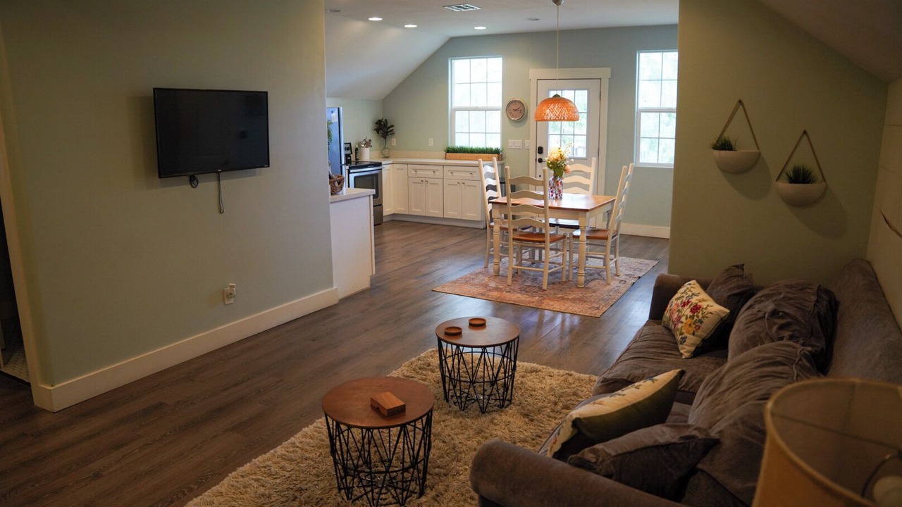 Photo of Livingroom in Gilbert