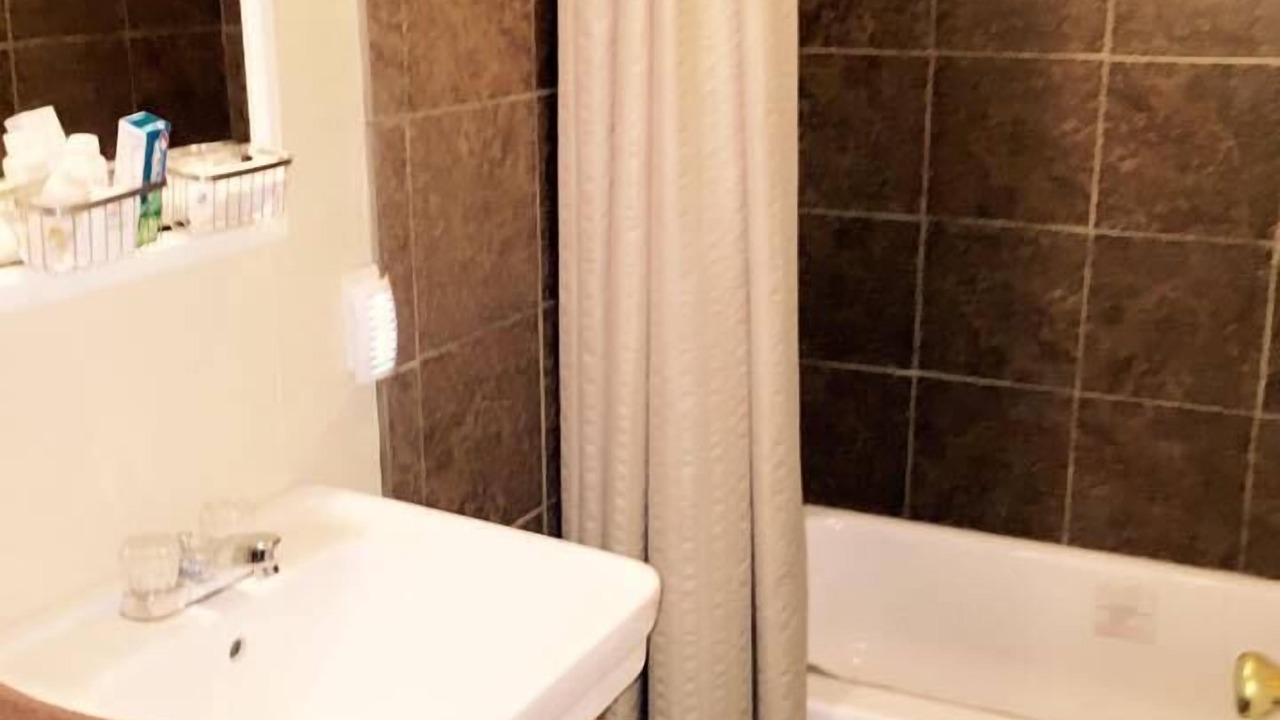 Photo of Bathroom in Prairie Grove