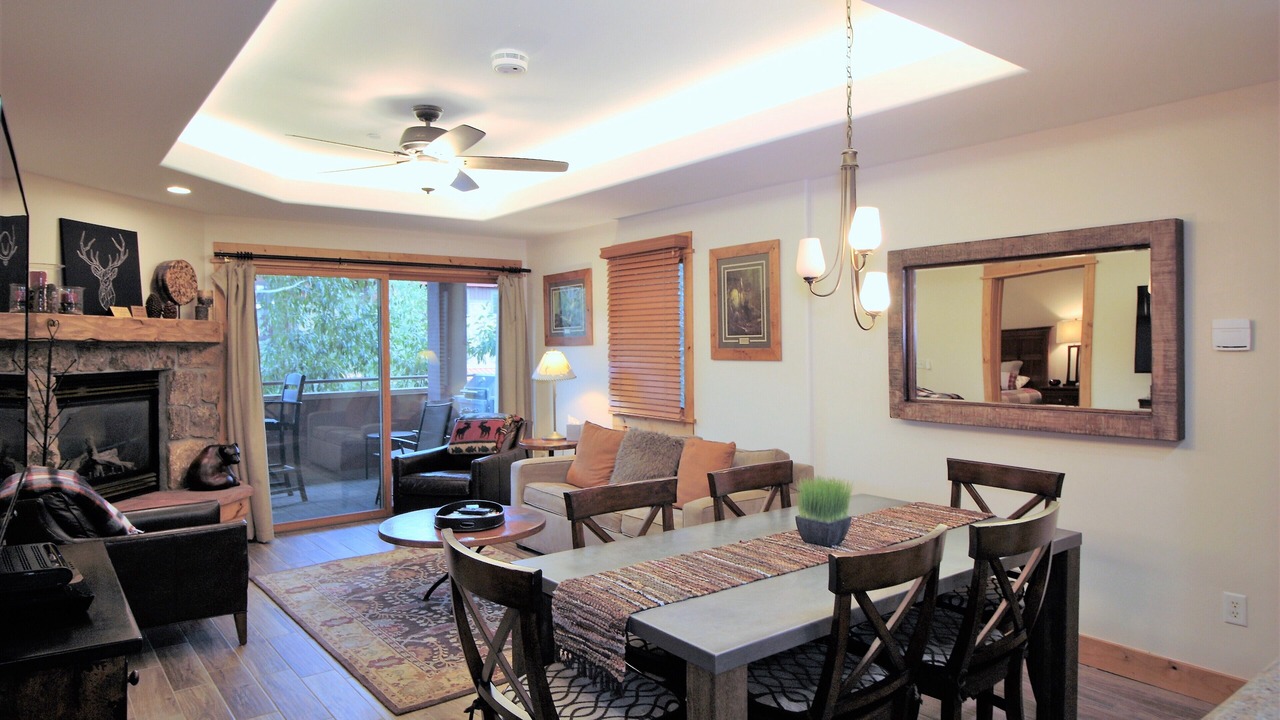 Photo of Livingroom in Steamboat Springs